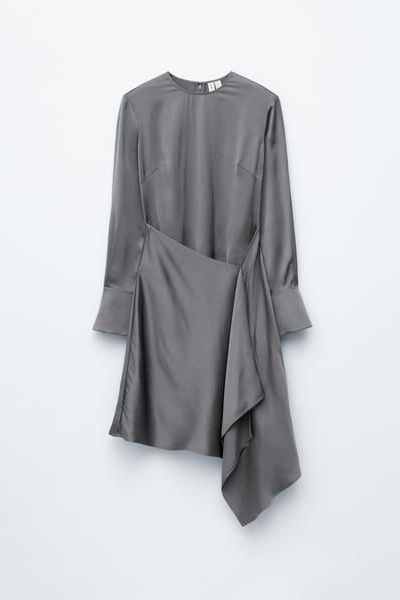black cape dress Luxury Evening Gown Size:02 95% Polyester 5% Elastane pattern_ruffles Liv Foster Kaia Mirror-Beaded
